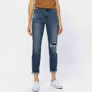 Judy Blue Hi Rise Destroy Knee Patch Boyfriend Jeans